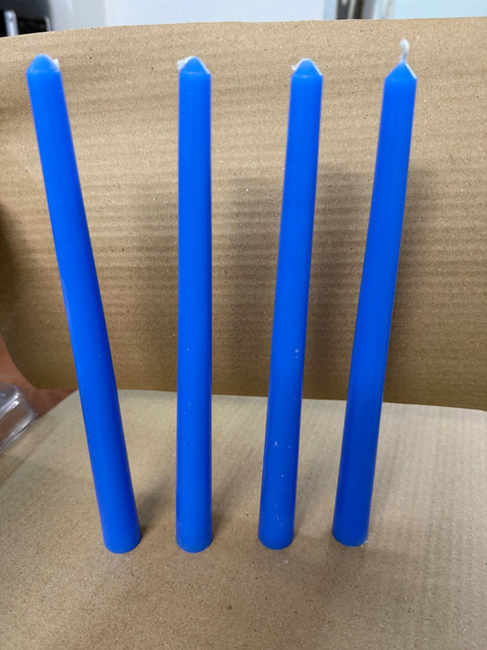Set of 4 blue taper candle