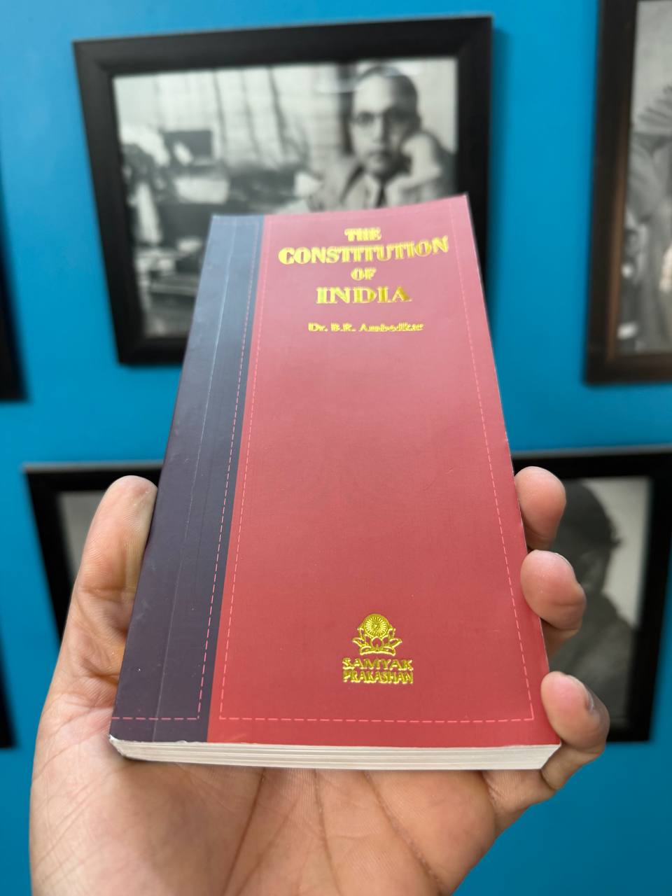 BHARAT KA SAMVIDHAN RED (ENGLISH)